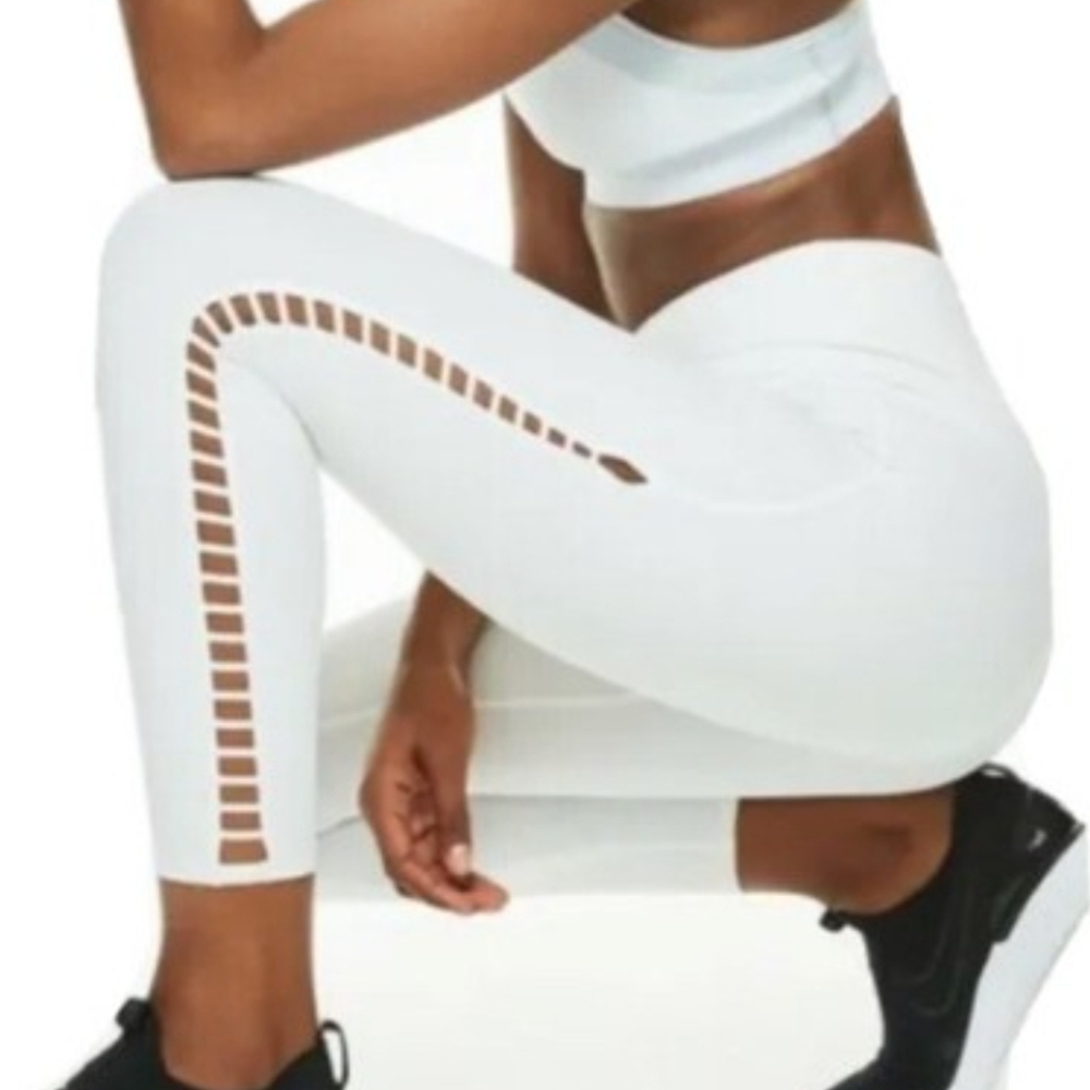 Nike Women's Sculpt Hyper Studio 7/8 Training Tights Sz Small White BQ8633 100